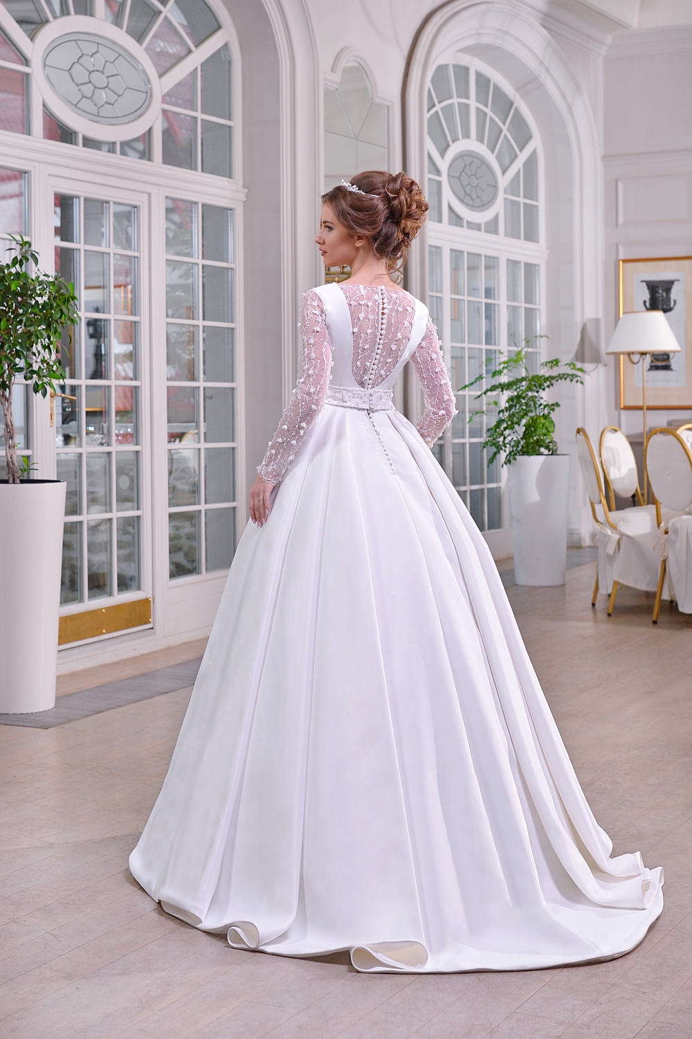 Тереза - свадебное платье с кружевными рукавами